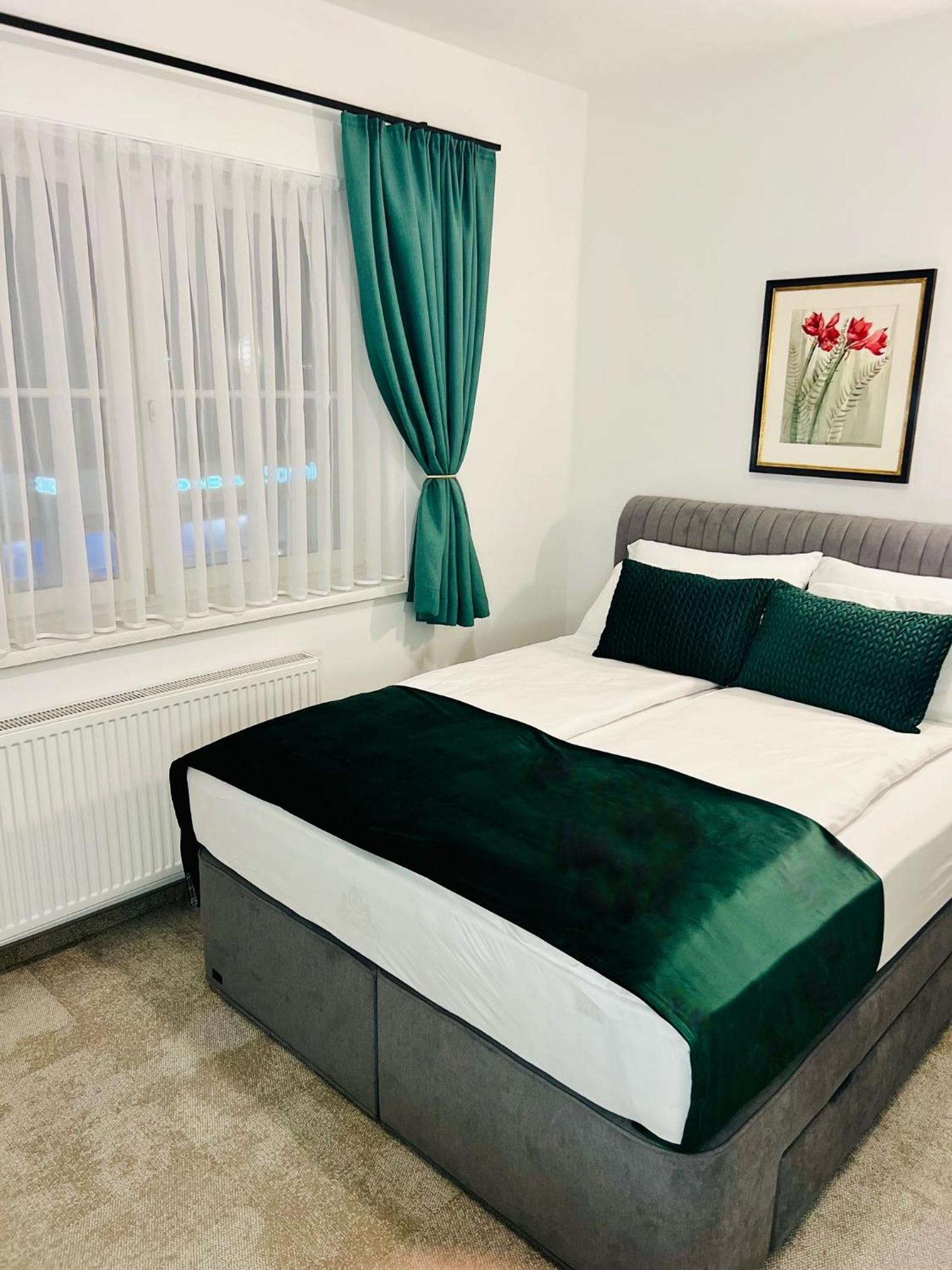 זלצבורג Hotel Genta מראה חיצוני תמונה