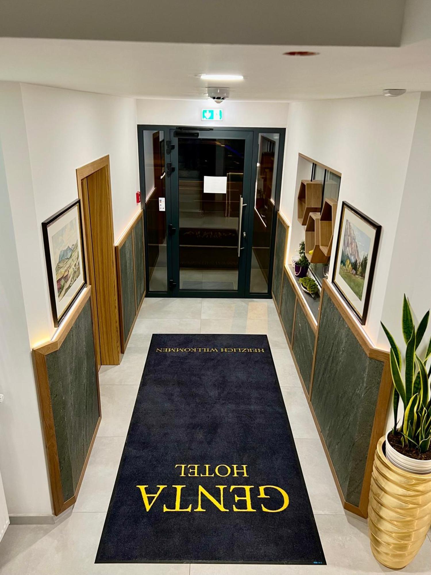 זלצבורג Hotel Genta מראה חיצוני תמונה